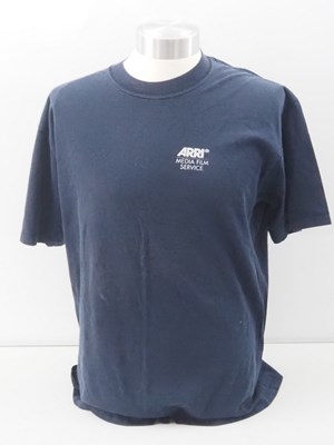 Lot 324 - A group of various crew clothing items...