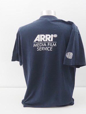 Lot 324 - A group of various crew clothing items...