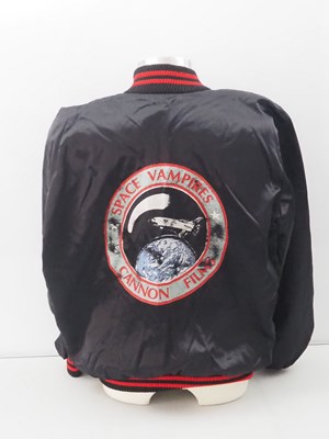 Lot 324 - A group of various crew clothing items...