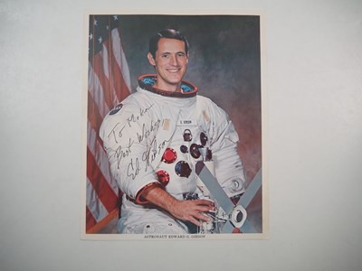 Lot 375 - A group of mixed NASA related autographs...