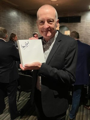 Lot 379 - Steve Davis OBE signed canvas with artwork...