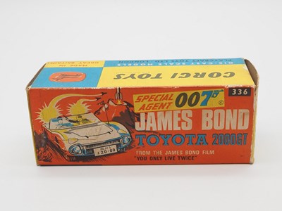 Lot 31 - A CORGI 336 'James Bond' Toyota 2000 GT from '...