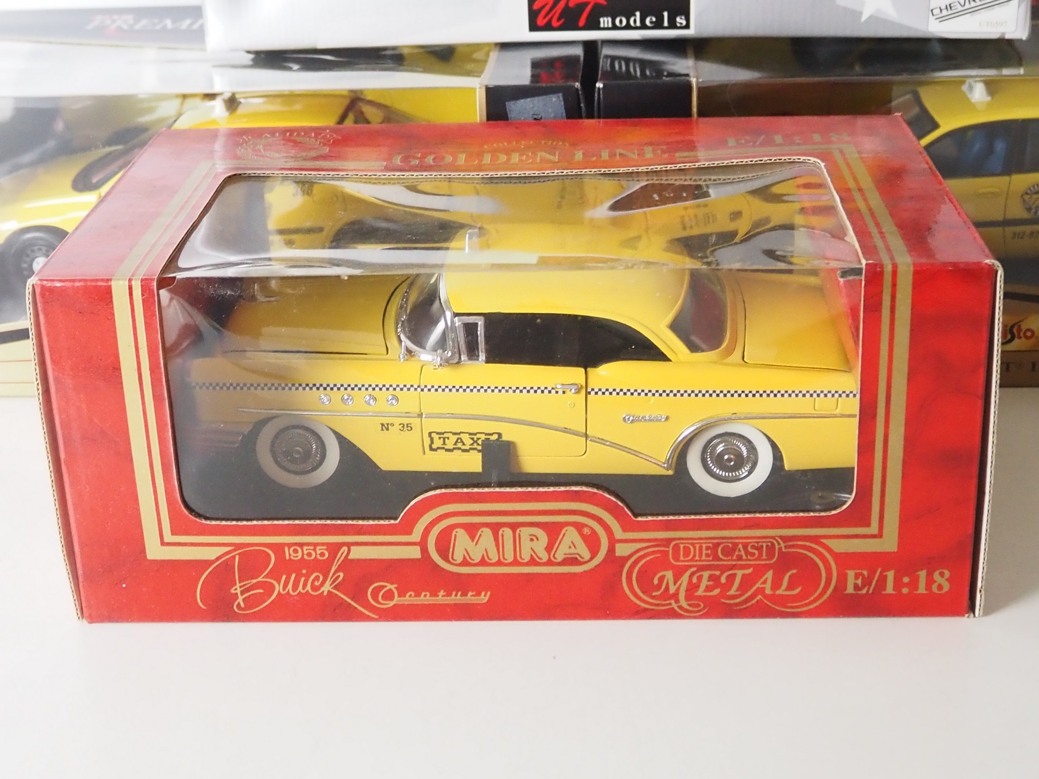 Lot 60 - A group of 1:18 scale diecast model US Taxi