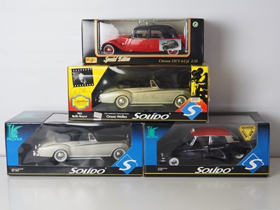 Lot 89 - A group of 1:18 scale diecast models by MAISTO...