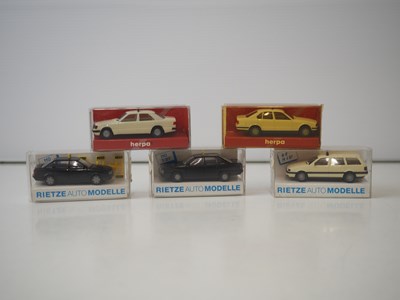 Lot 151 - A group of HO scale and 1:43 scale German...