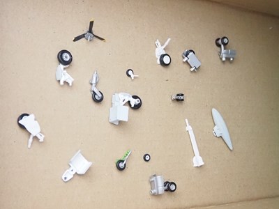 Lot 174 - A group of unboxed diecast aircraft by CORGI...