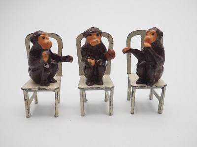 Lot 200 - A 1930s TAYLOR AND BARRETT 'Zoo Series'...