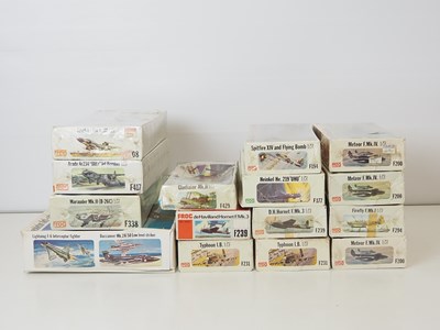 Lot 204 - A group of FROG 1:72 scale military aircraft...