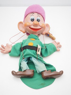 Lot 231 - An original large 22" Display PELHAM PUPPET...