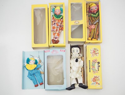 Lot 236 - A group of mixed vintage PELHAM PUPPETS...