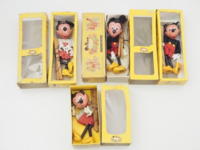 Lot 248 - A group of DISNEY PELHAM PUPPETS comprising...