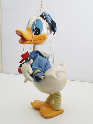 Lot 258 - A large 24" PELHAM PUPPET display Disney...