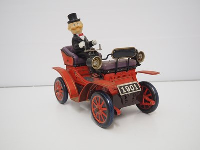 Lot 285 - A SUNRISE TOYS (Japan) battery operated Old...