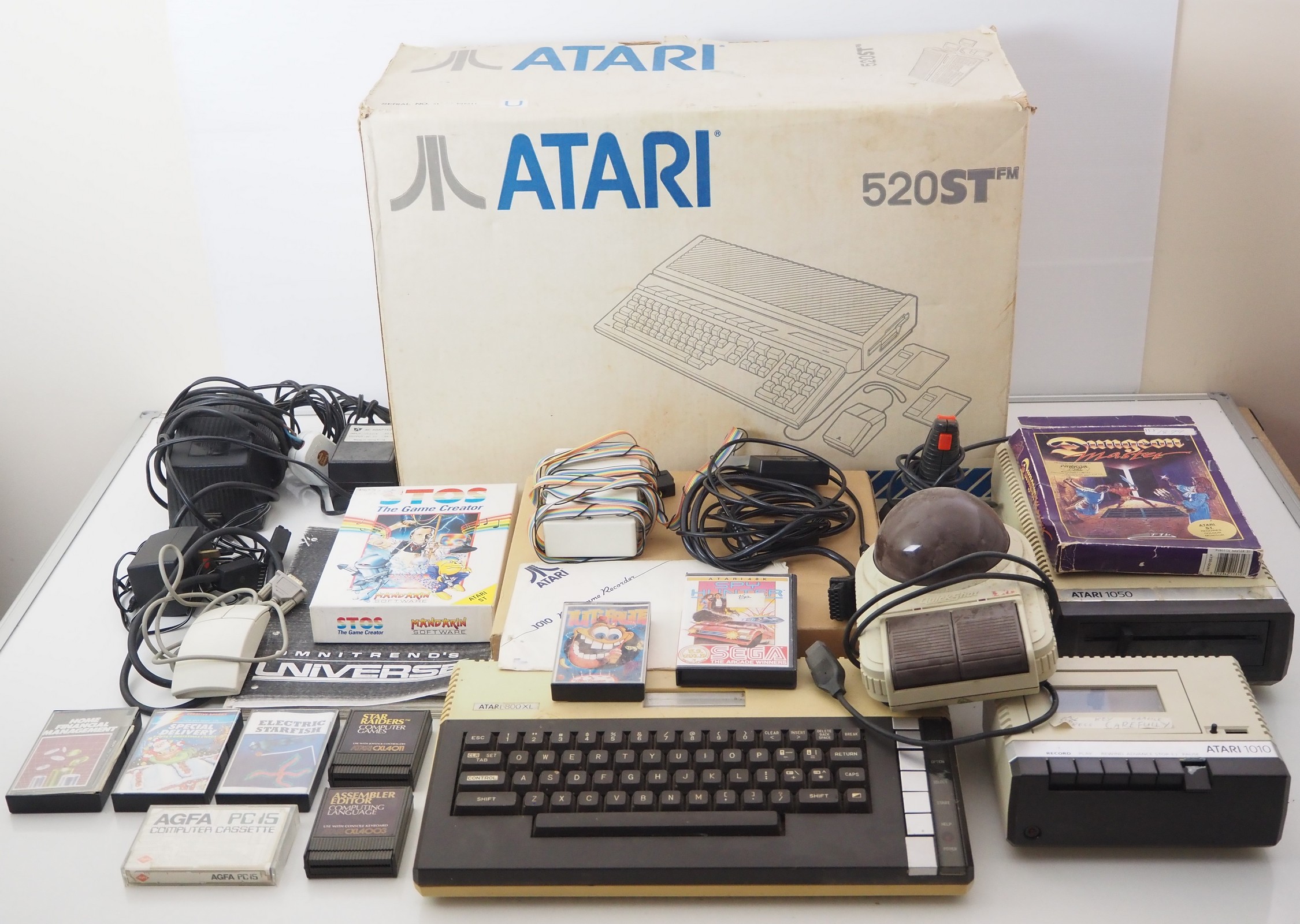 The Atari 800xl home store computer