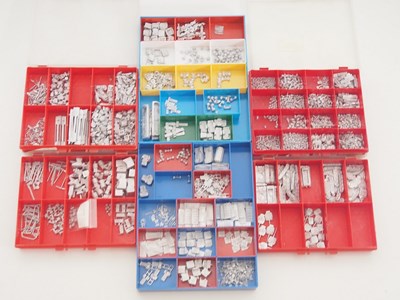 Lot 301 - A large quantity of N gauge whitemetal...