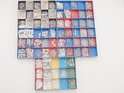 Lot 302 - A large quantity of N gauge whitemetal...