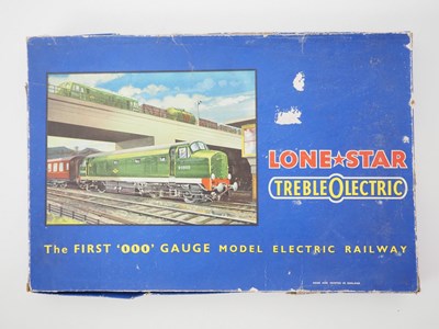 Lot 306 - A LONE STAR OOO gauge (N gauge) EL50 train set...
