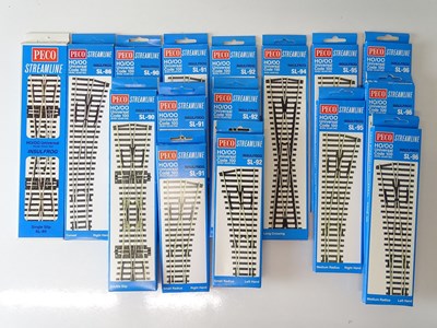 Lot 608 - A quantity of OO Gauge PECO Streamline points...