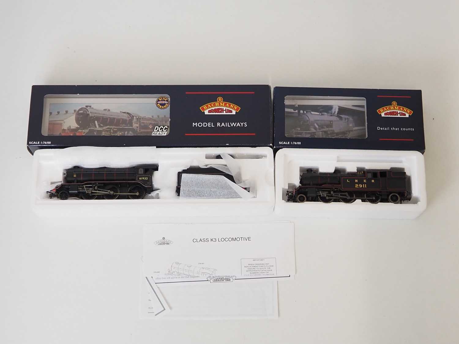 Lot 322 - A pair of BACHMANN OO gauge steam locomotives,...