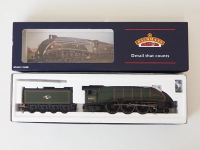 Lot 323 - A pair of BACHMANN OO gauge Class A4 class...