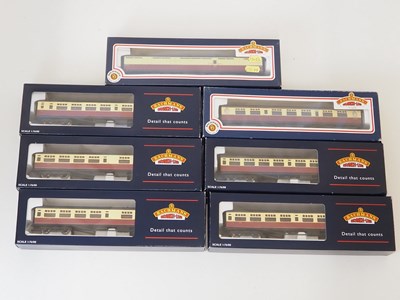 Lot 331 - A group of BACHMANN OO gauge Bulleid and...