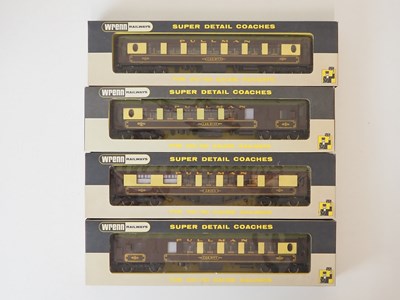 Lot 333 - A group of WRENN OO gauge Pullman cars...