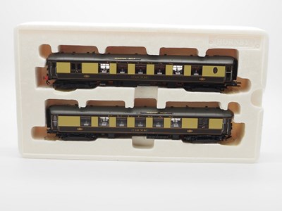 Lot 362 - A HORNBY OO gauge R3184 'Brighton Belle 1960'...