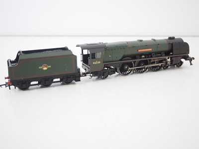 Lot 364 - A pair of HORNBY OO gauge Duchess Class steam...