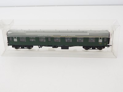 Lot 392 - A group of BACHMANN OO gauge Mk1 passenger...