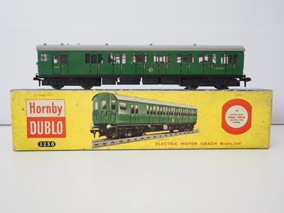 Lot 413 - A HORNBY DUBLO OO gauge 3-rail 3250 BR (S)...