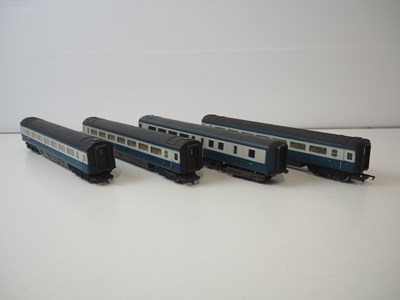 Lot 471 - A group of OO gauge Mk1, 2 and 3 coaches by...
