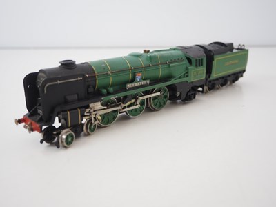 Lot 509 - A WRENN W2237 OO gauge rebuilt Bulleid Pacific...