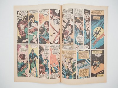 Lot 9 - IRON FIST #1 (1975 - MARVEL) - First solo...