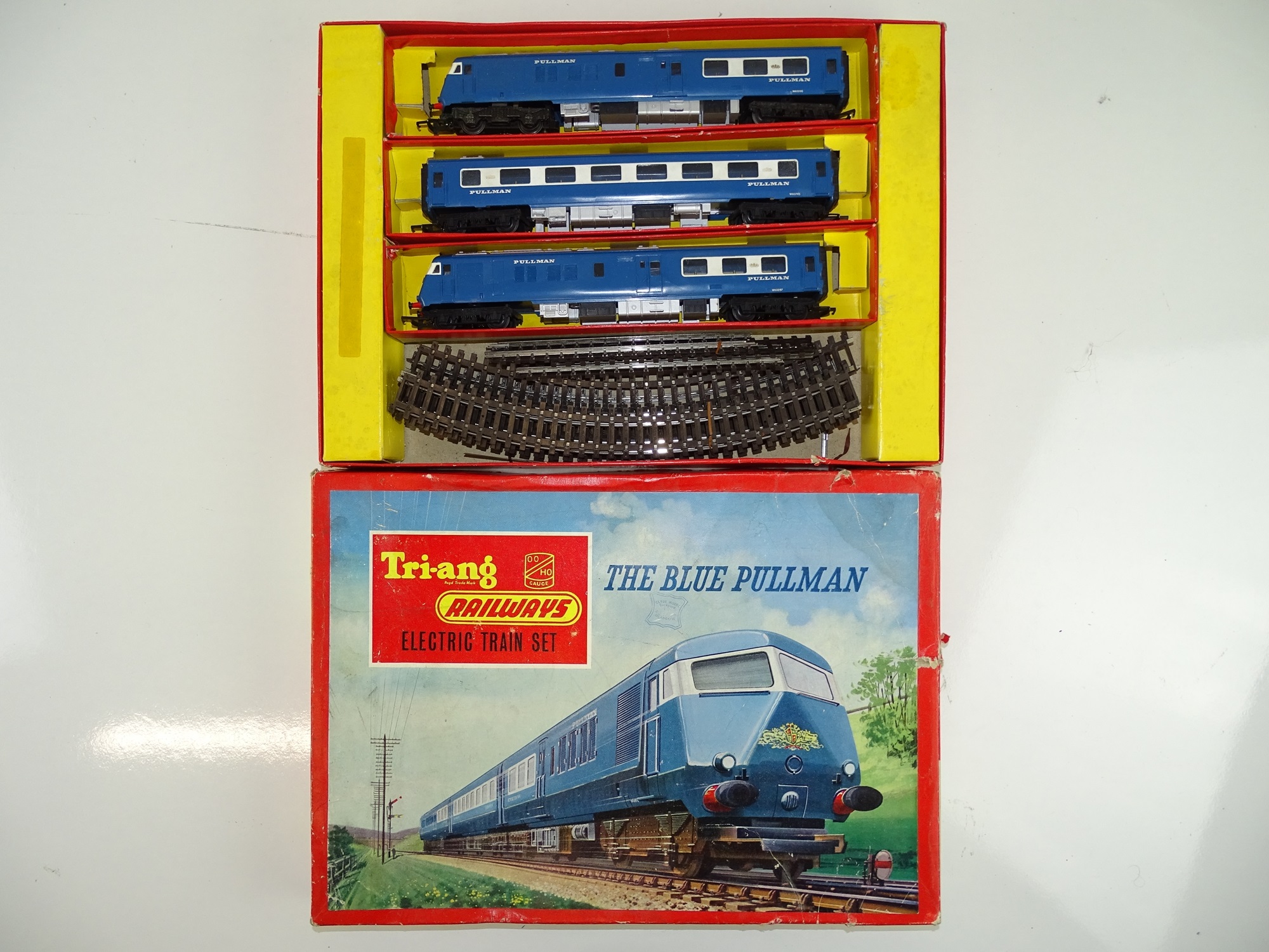 triang blue pullman train set