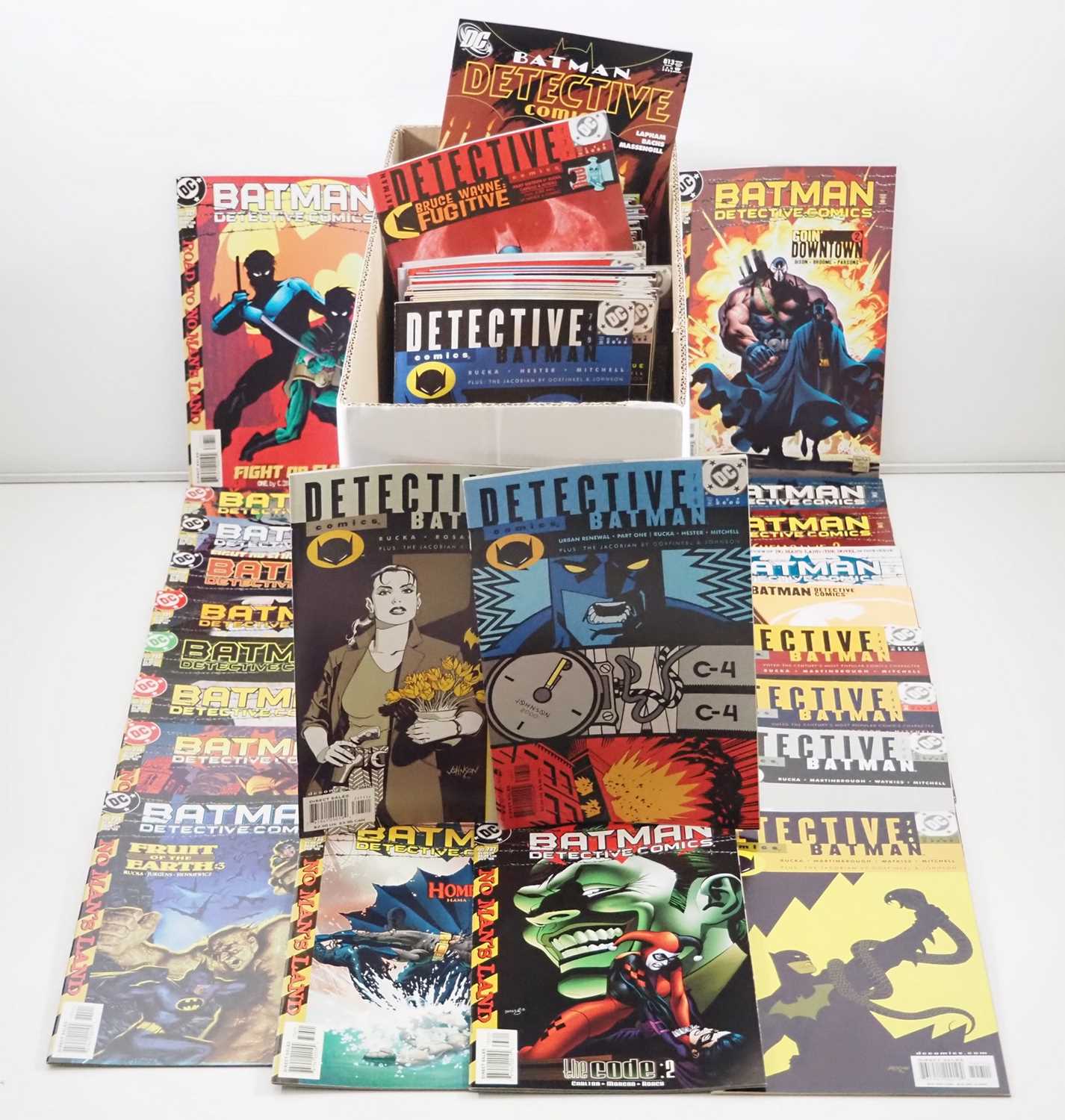 Lot 100 - DETECTIVE COMICS #727 to 853 (130 in Lot) -...