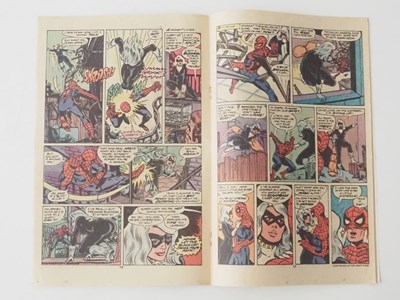 Lot 411 - AMAZING SPIDER-MAN #194 - (1979 - MARVEL) -...