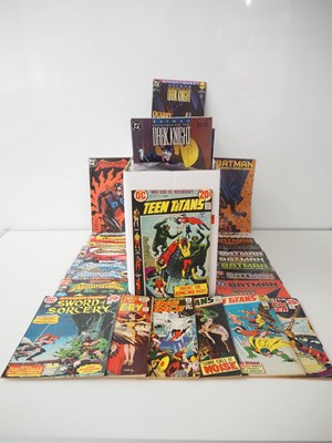 Lot 425 - EXCALIBUR DC LUCKY DIP JOB LOT 200+ COMICS -...