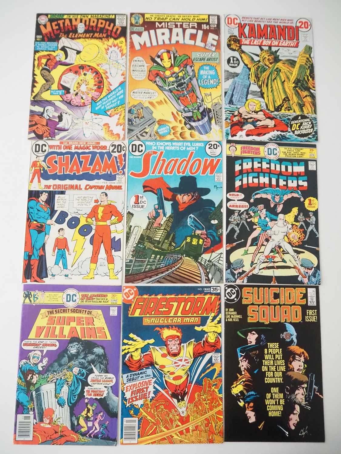 Lot 427 - DC FIRST ISSUE LOT (9 in Lot) - Includes...