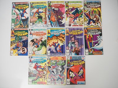 Lot 452 - AMAZING SPIDER-MAN #211, 212, 213, 214, 215,...