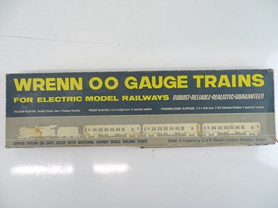 Lot 674 - A WRENN WP100 Pullman Train Set - complete - G...