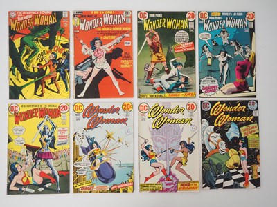 Lot 540 - WONDER WOMAN #182, 196, 202, 203, 204, 205,...