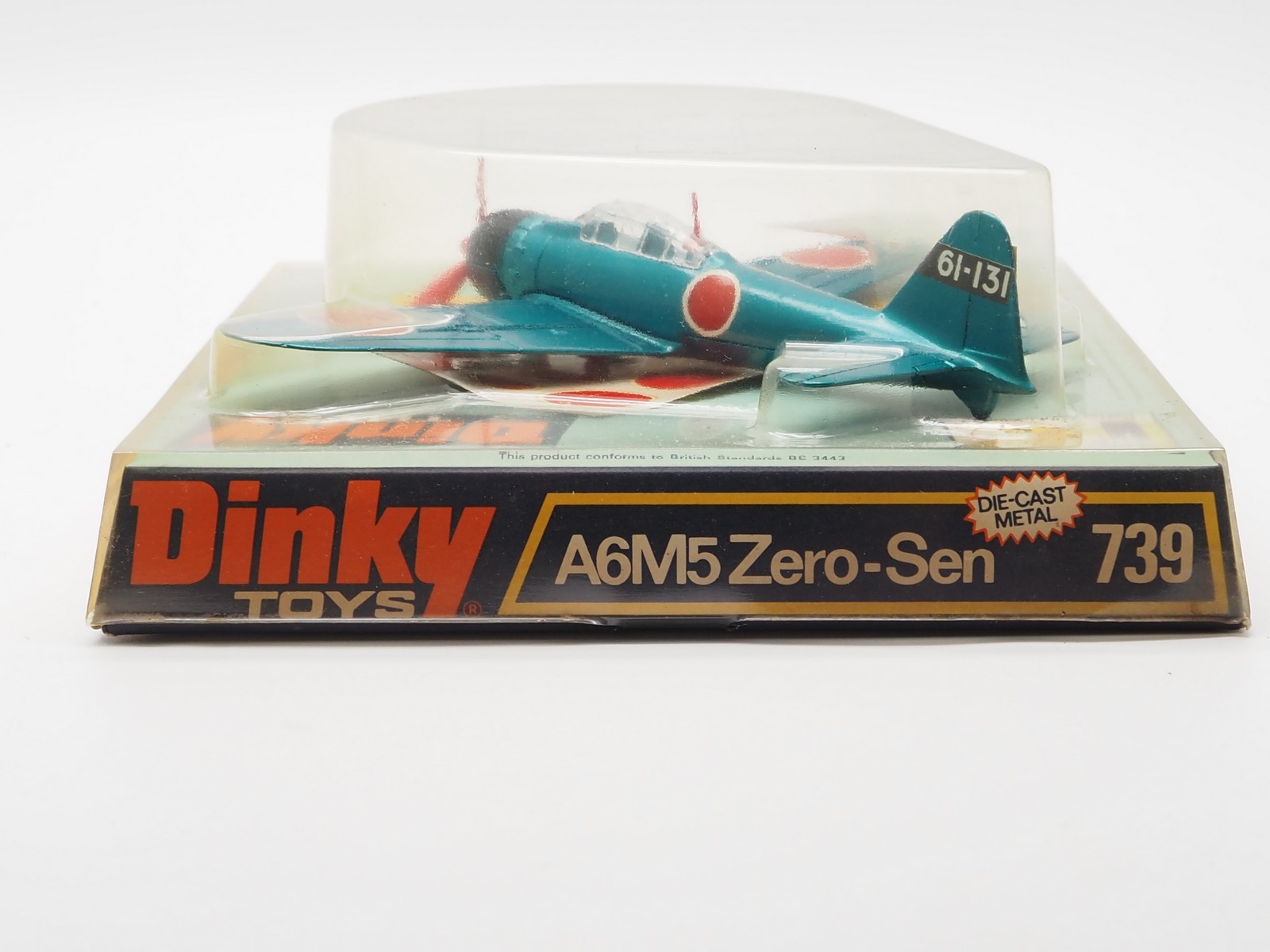 Lot 20 - A DINKY Toys No 739 A6M5 Zero-Sen Fighter -