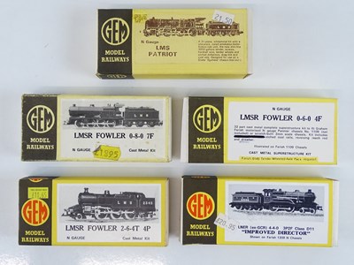 Lot 69 - A quantity of N Gauge white metal steam...