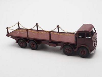 Lot 56 - A group of boxed and unboxed DINKY Toys Foden...