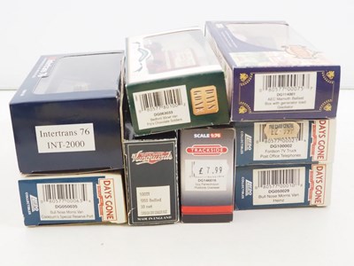 Lot 79 - A quantity of 1:76 scale diecast vans and...