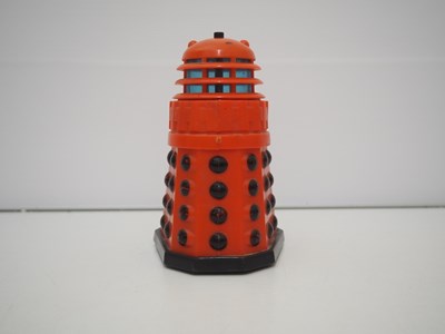 Lot 126 - A group of Dr Who memorabilia comprising 3x...