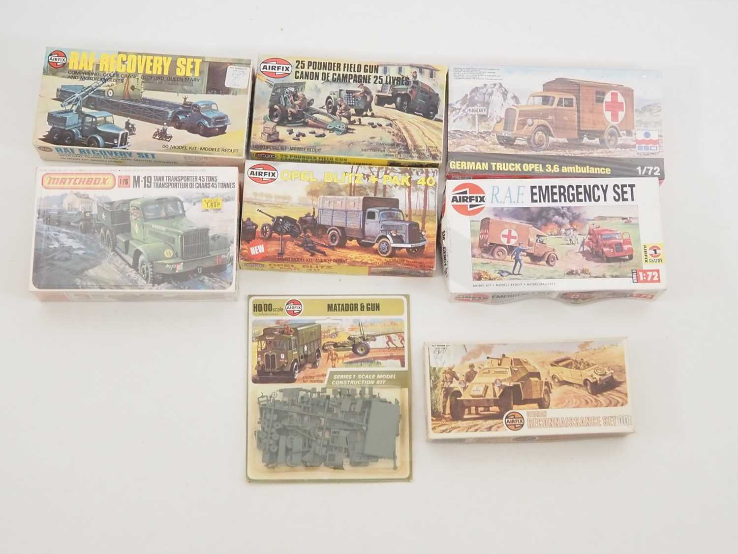 Lot 135 - A group of unbuilt military kits by AIRFIX and...