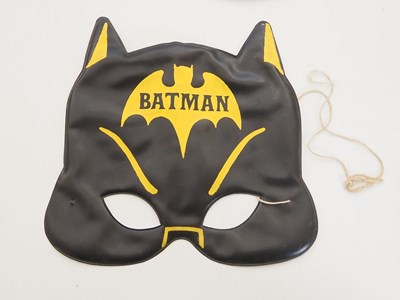 Lot 138 - A pair of vintage 1960s children's BATMAN...