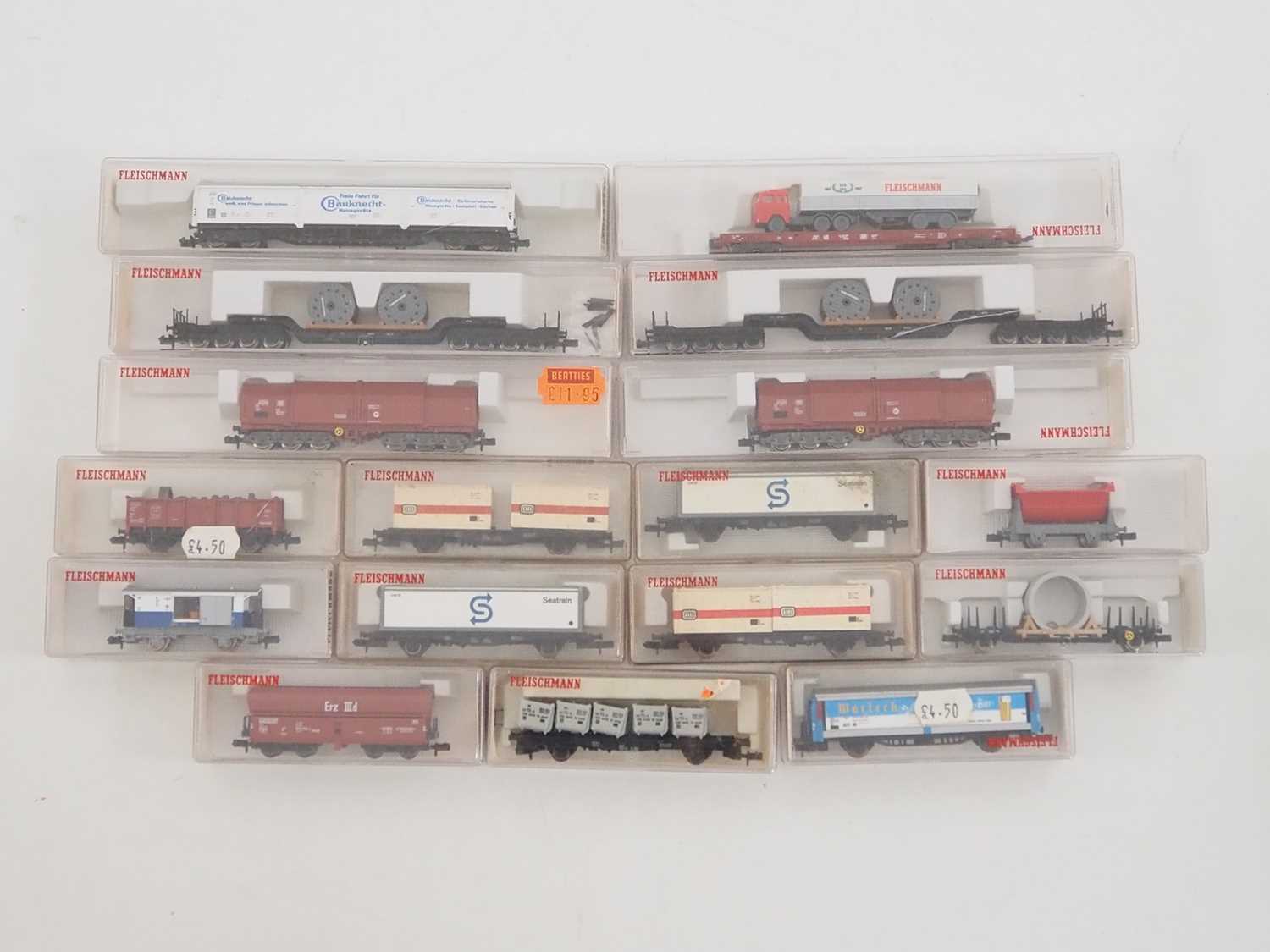 Lot 162 - A group of FLEISCHMANN German outline N gauge...