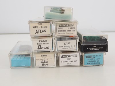 Lot 169 - A group of ATLAS and BACHMANN American outline...